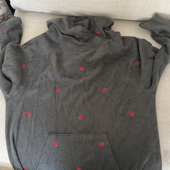 PINK SWEATER - Picture 4 of 4